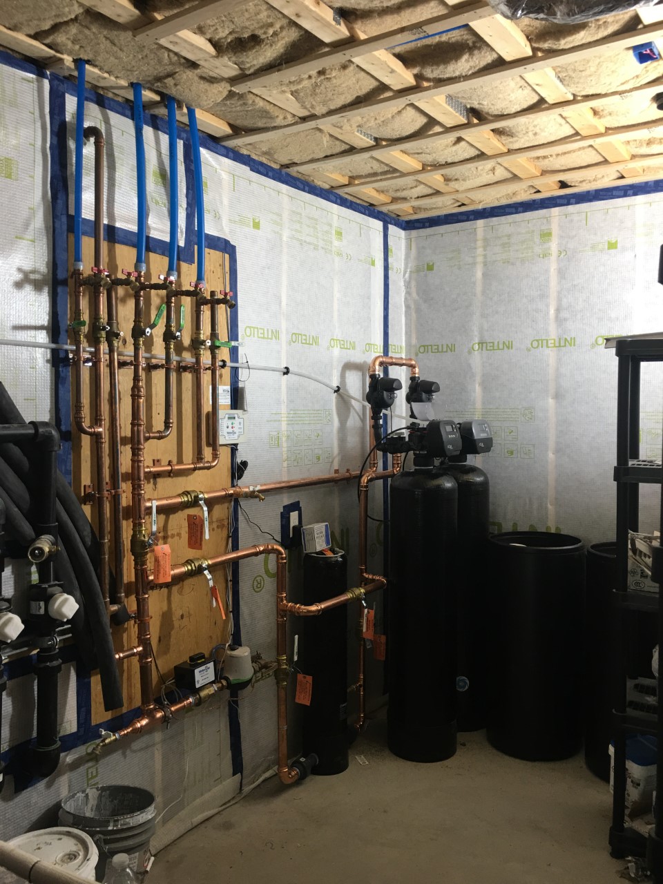 New construction - 2 cubic feet combination water softener/carbon filtration system for public water supply with hard water and very noticeable chlorine taste & smell along with large capacity sediment filter for this large home.